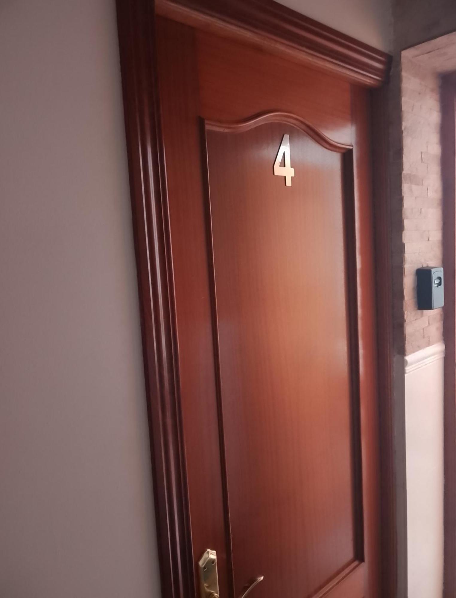 Malaga Center Rooms 客房 照片