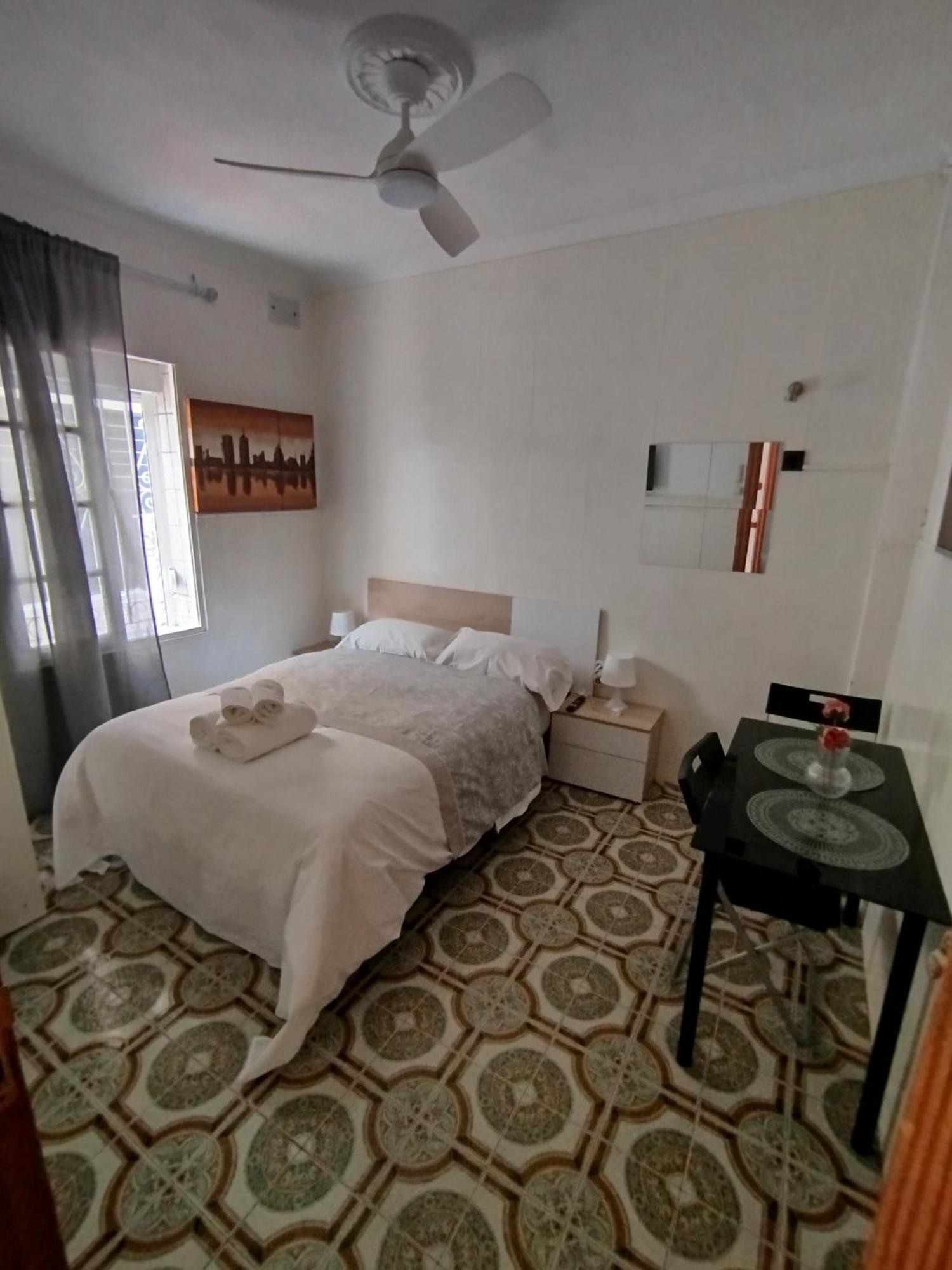 Malaga Center Rooms 外观 照片